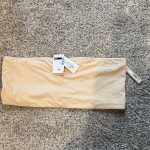 SKIMS Beige Strapless Bandeau - Neutral Nude
